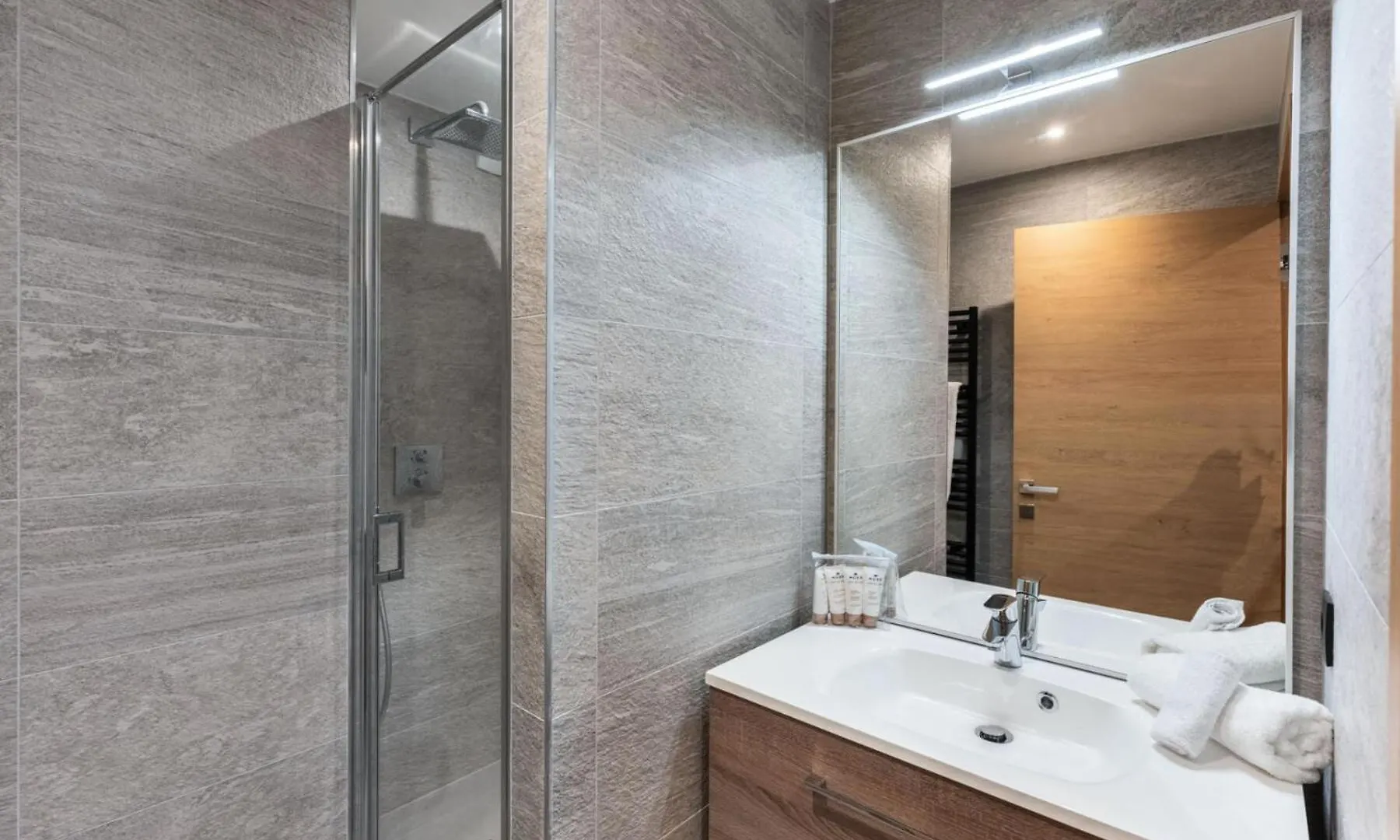 Residence L'Ariondaz - 3 Pieces Pour 6 Personnes 194 Courchevel Apartment